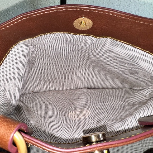 Dooney & Bourke Florentine Large Zip Barlow Tote - Chestnut In Color - Picture 15 of 15